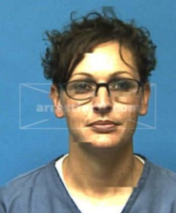 Jennifer L Martin