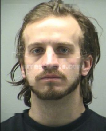 Robert M Grooms Jr