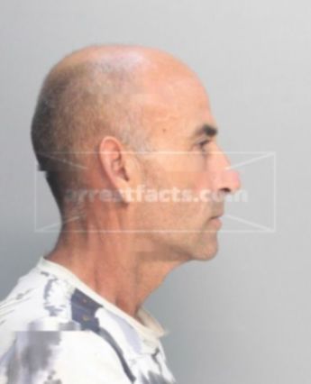 Alberto J Rodriguez