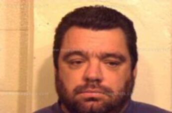 Lester Lavon Urich
