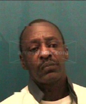 Richard L Manago Jr