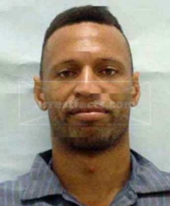 Lorenzo L Mccants