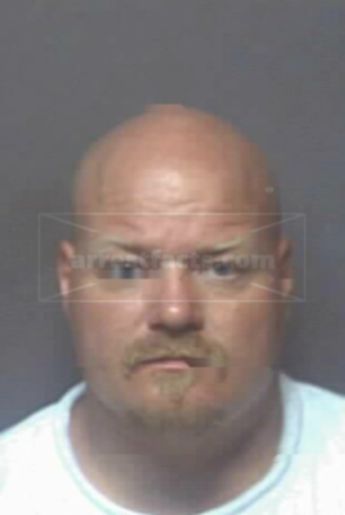 Robert Eric Titus