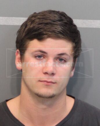 Kyle S Thomas
