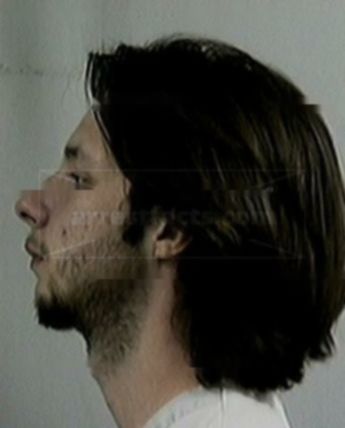Justin L Dobbs