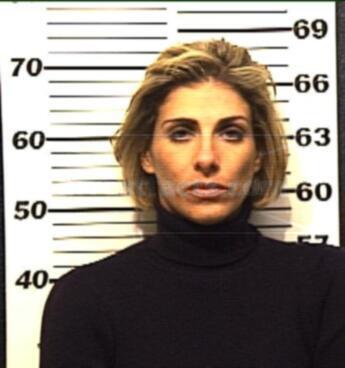 Jennifer M Ditrapani