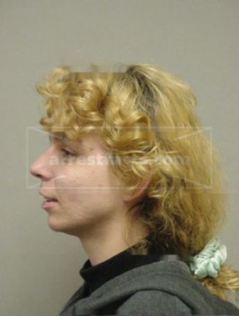 Esther R Castronovo