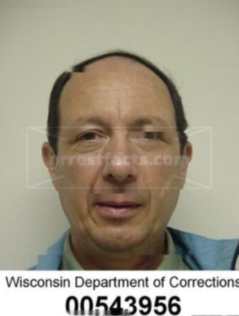 Diego L Sarmiento