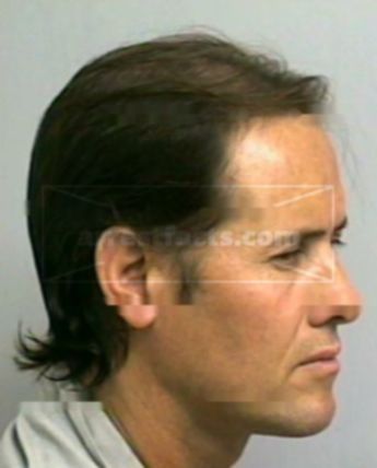 Wesley D Free