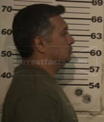 Arnold Jr Peralez Flores
