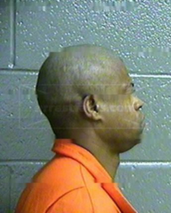 Dwayne L Woods