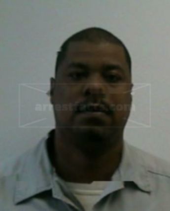 Larry A Thomas