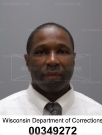 Johnny L Brantley