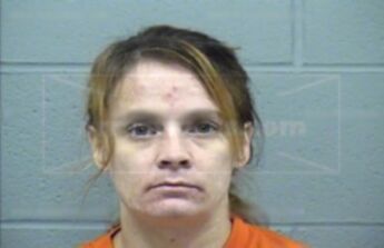 Amanda L Slothower