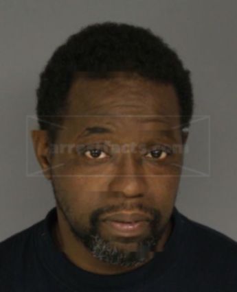 Larry Thomas