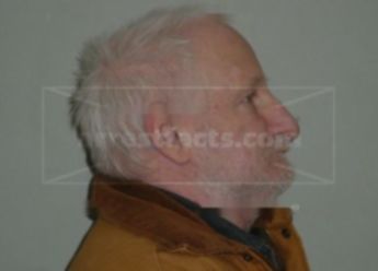 Richard E Renoll