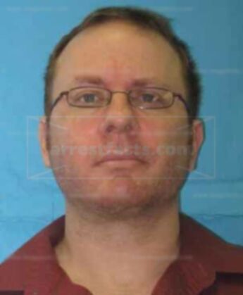 Kevin Lee Davis