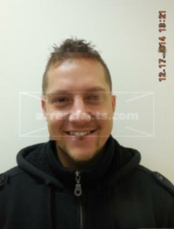 Robert J Dorn