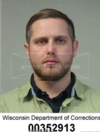 Jeremy L Miller