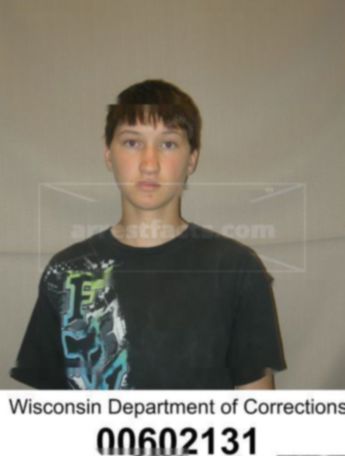 Kyle J Vandenbloomer