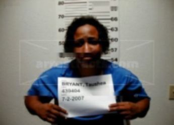 Taushea M Bryant