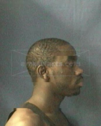 Lorenzo D Williams