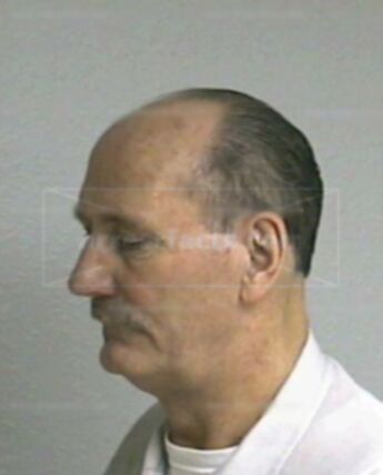 Lloyd W Kennedy