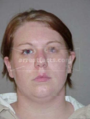 Leah R Bozarth