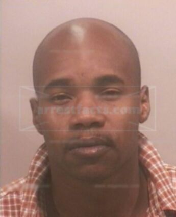 Lamar Dennis