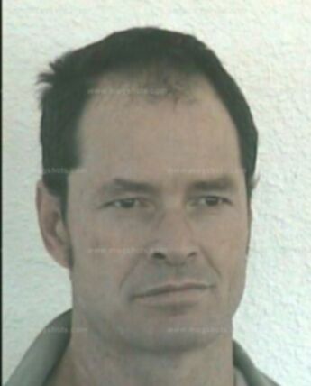 Bryan M Thomas