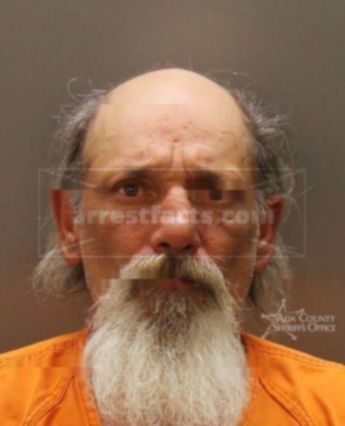 Michael Wade Grant