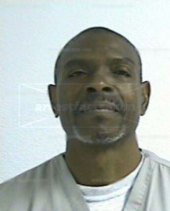 Glen D Chism