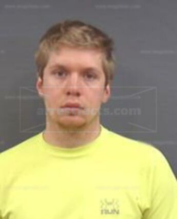 Dakota Stephen Bobzien