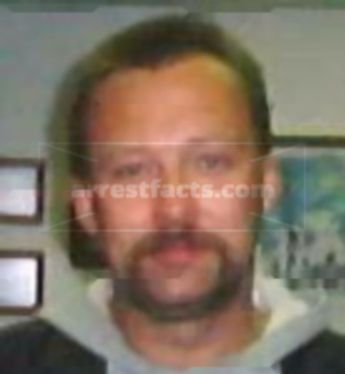 Gary L Waggoner