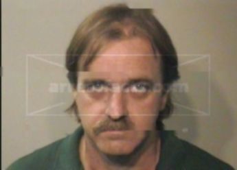Lonnie L Brooked