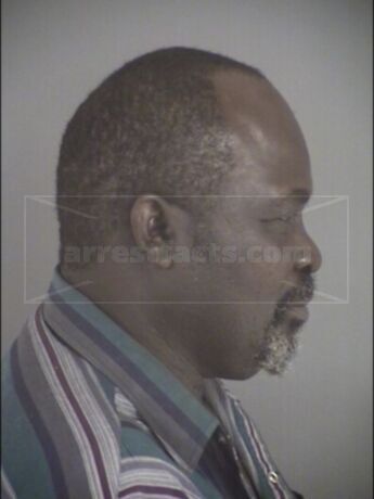 Amos Lee Bizzell