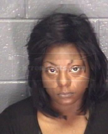 Dominique Deniece Parker