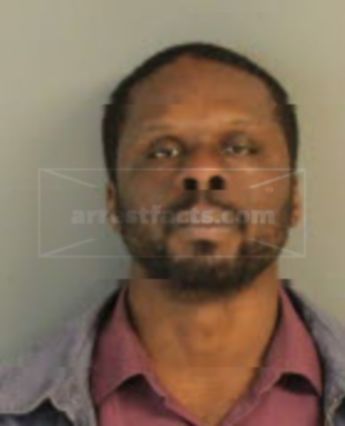 Michael Deshun Carruthers