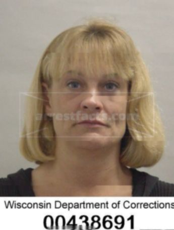 Tricia M Barnett