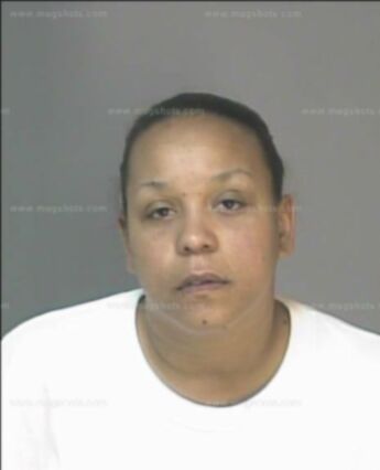 Robin Nicole Thayer