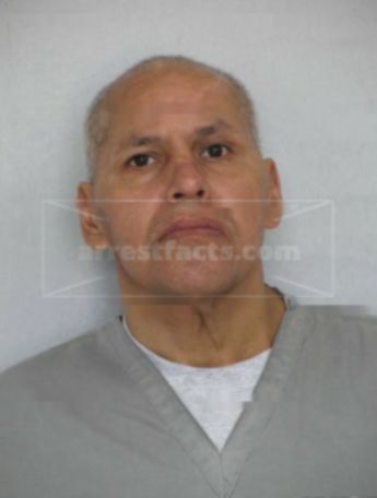 Jimmy L Flores