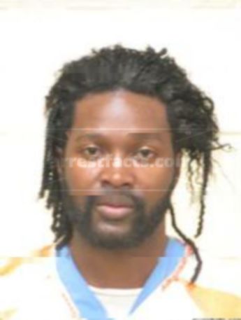 Laderrick Simpson