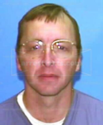 Richard E Hinson