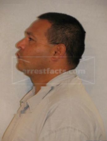 Donnie R Leal