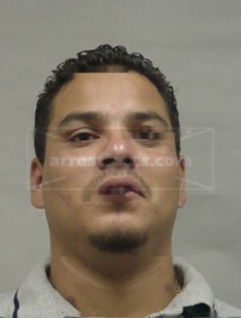 Juan M Diaz