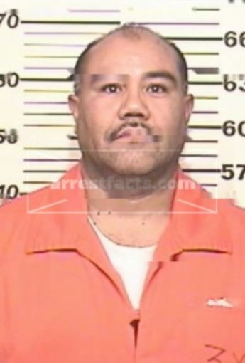 Benjamin L Lopez