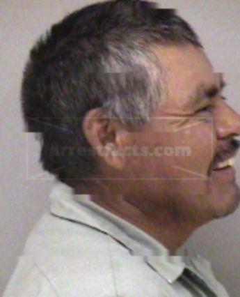 Fernando H Guzman