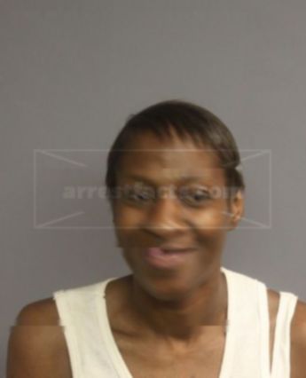 Linda T Carpenter