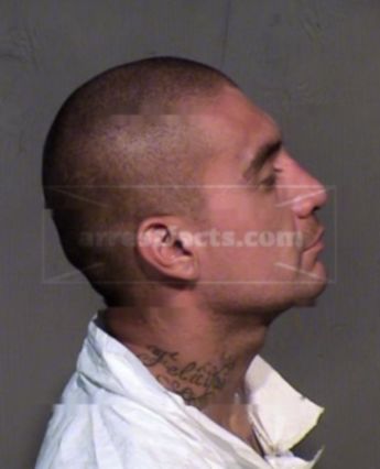 Amado B Nunez