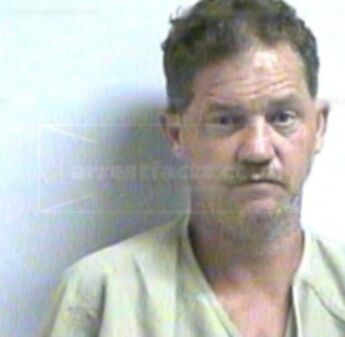 Scott W Trayer